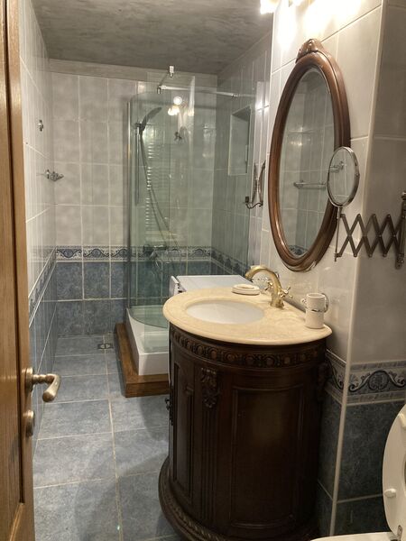 Decebal, Bd., zona Mon Cher Cafe